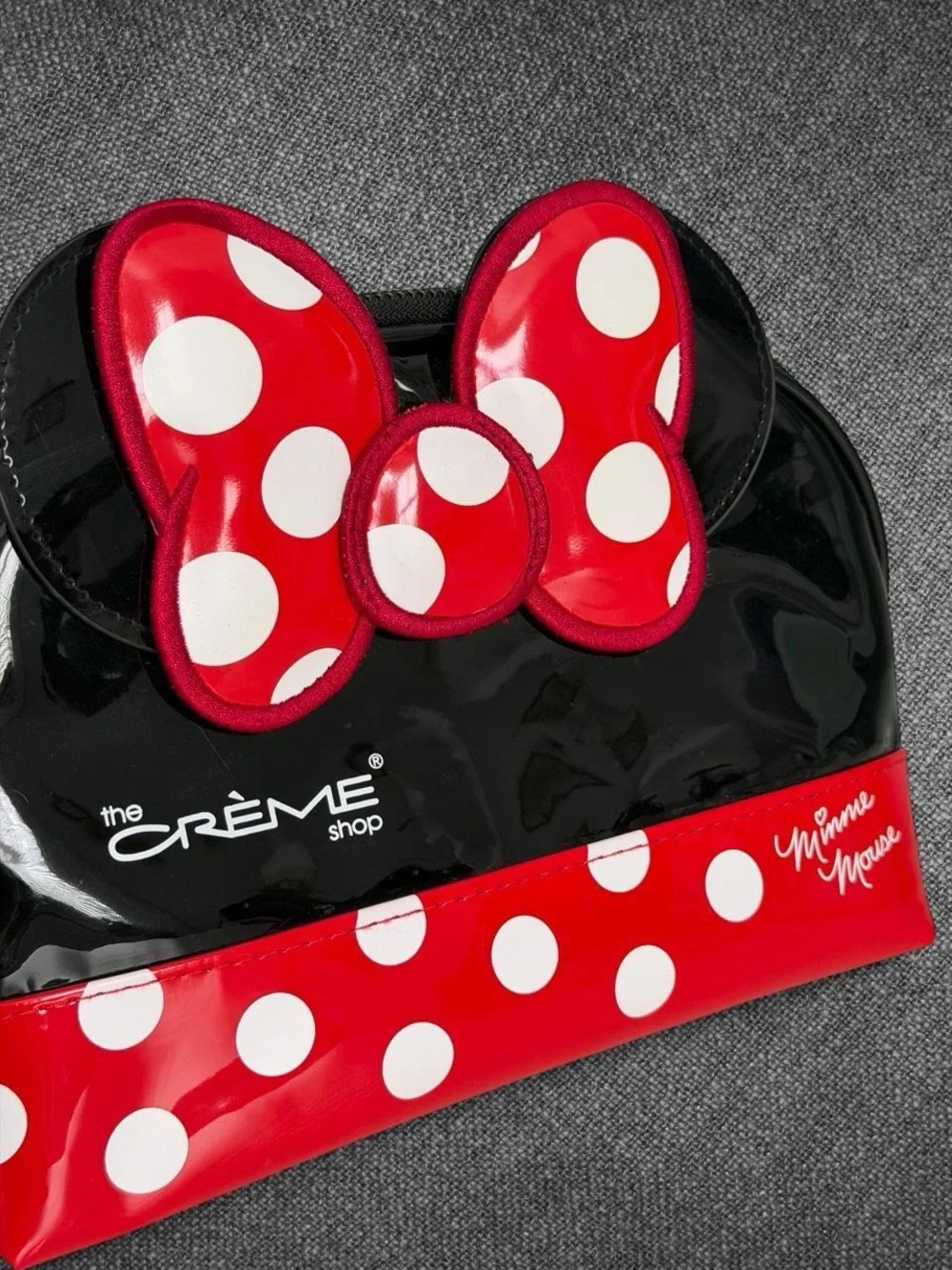 The Creme Shop Disney Minnie Mouse Bow Cosmetic Makeup Bag
